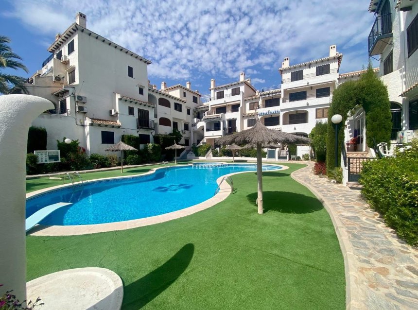 Reventa - Apartment -
Cabo Roig