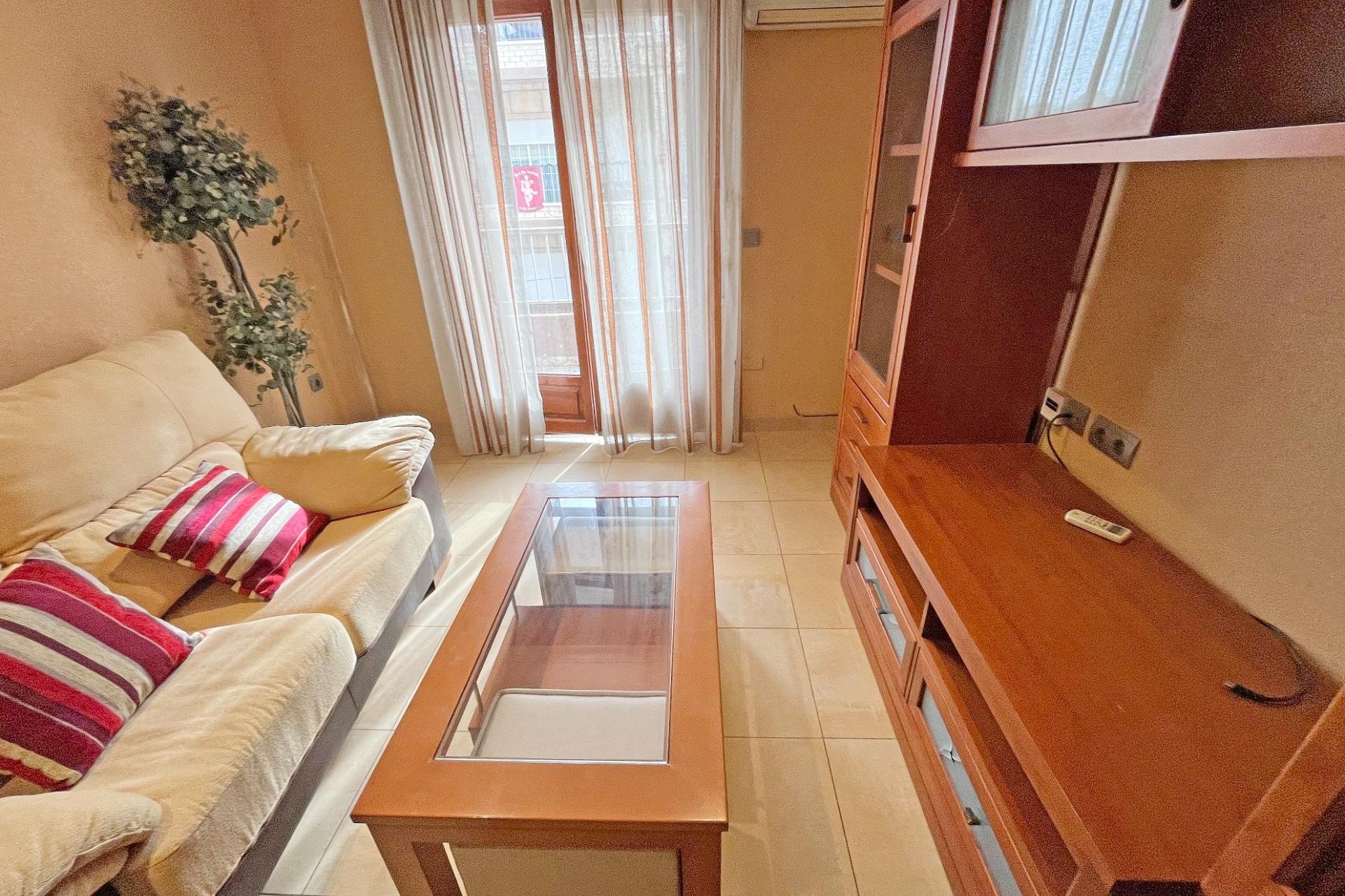 Reventa - Apartment -
Formentera del Segura - Los Palacios