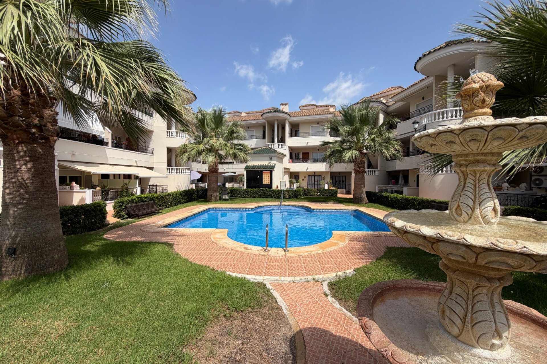 Reventa - Apartment -
Jacarilla - Inland