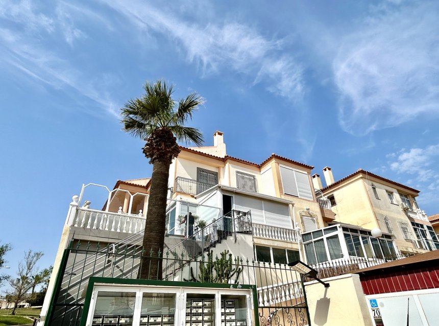 Reventa - Apartment -
Los Altos - Costa Blanca