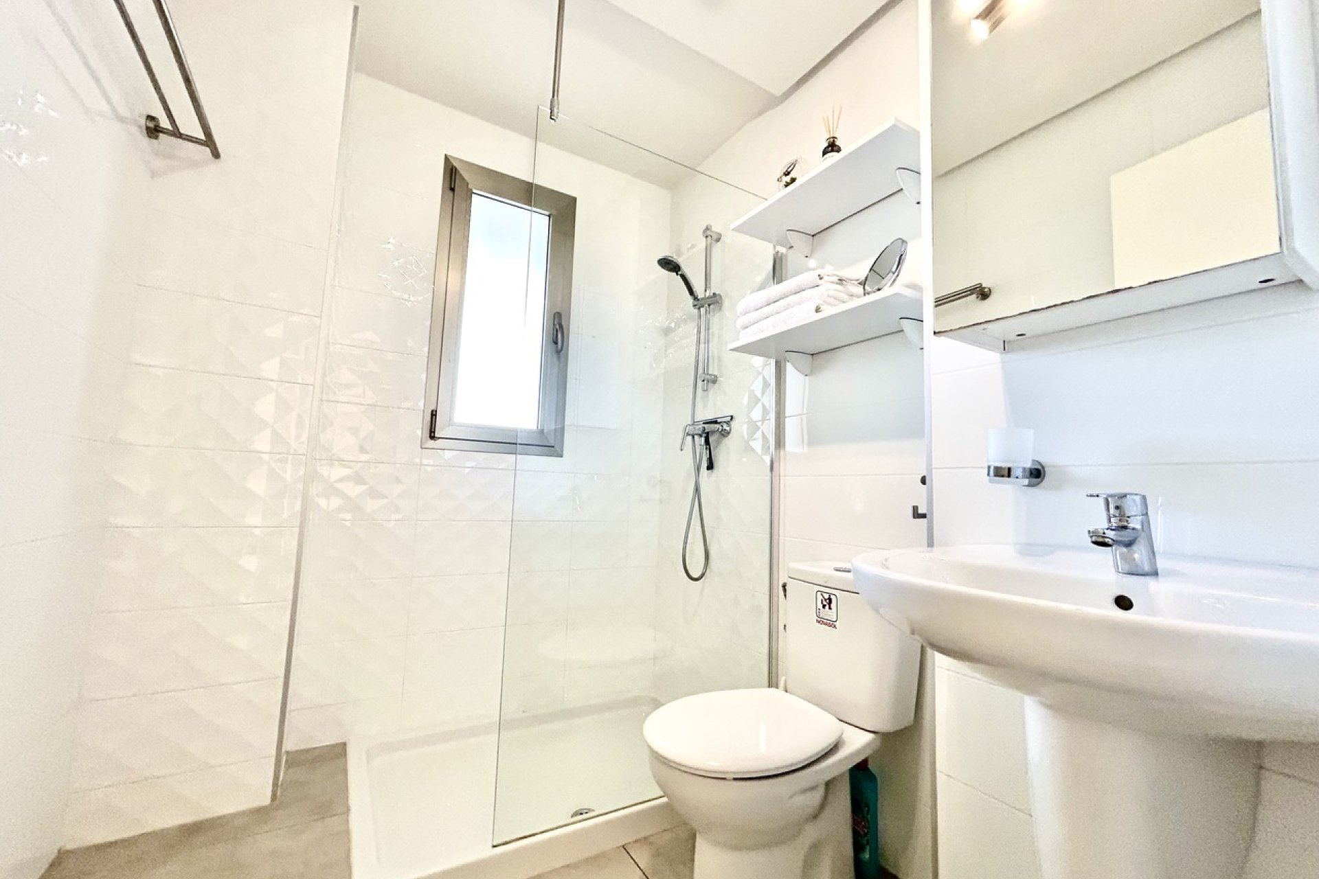 Reventa - Apartment -
Los Dolses - Inland