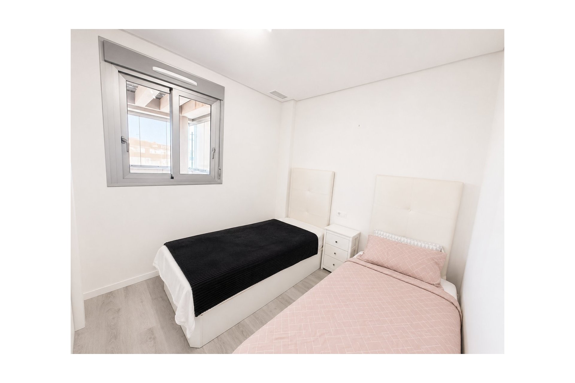 Reventa - Apartment -
Los Dolses - Inland