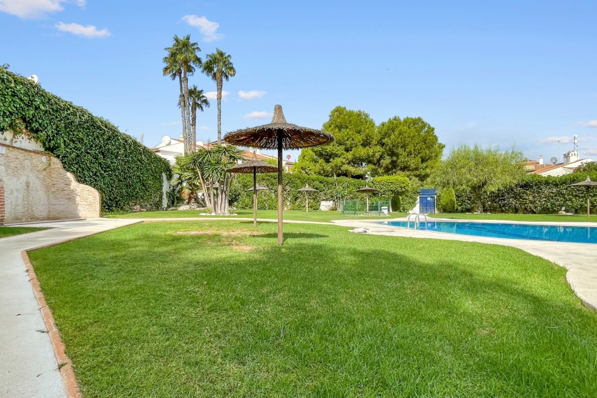 Reventa - Apartment -
Mil Palmeras - Costa Blanca