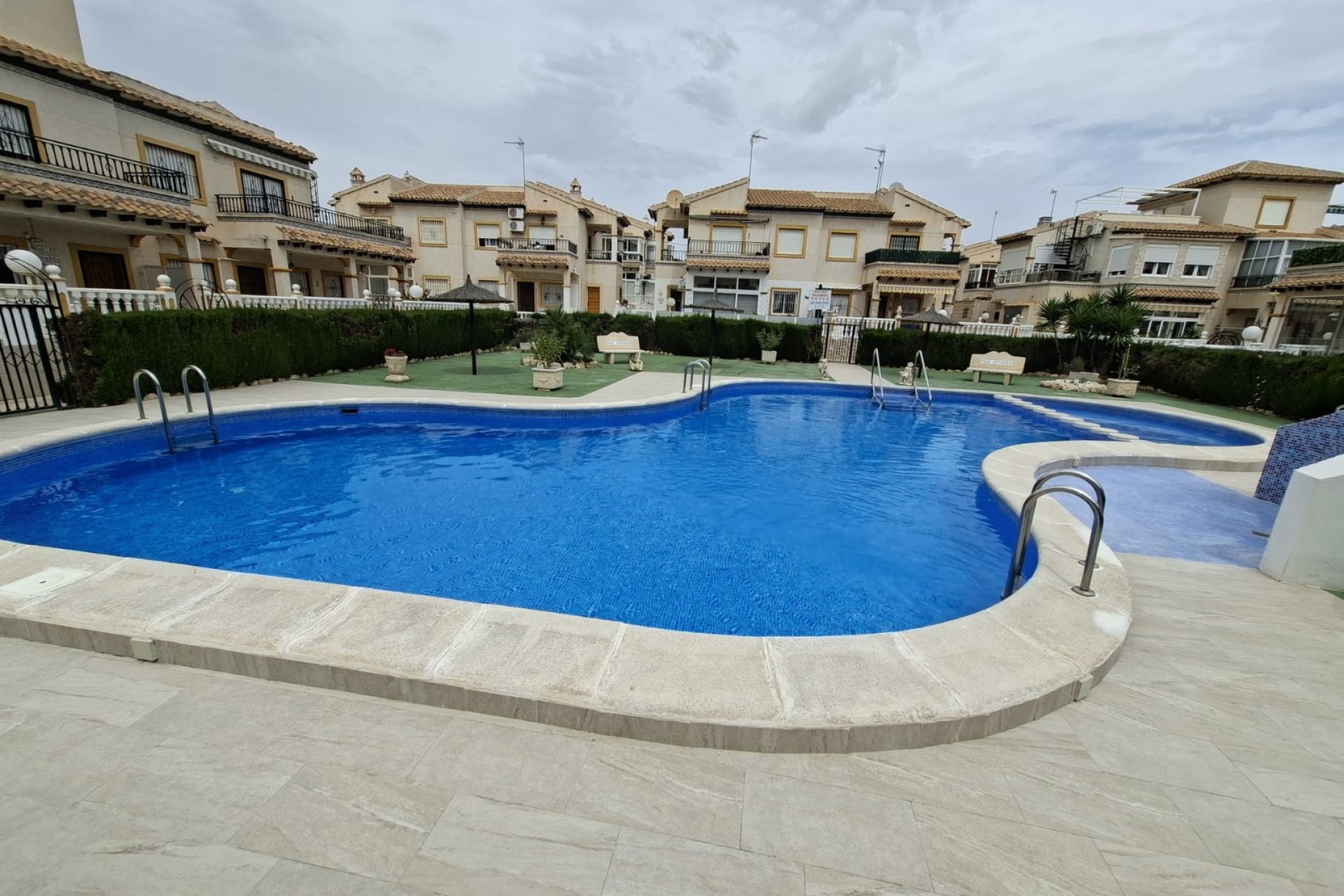 Reventa - Apartment -
Orihuela Costa - Costa Blanca