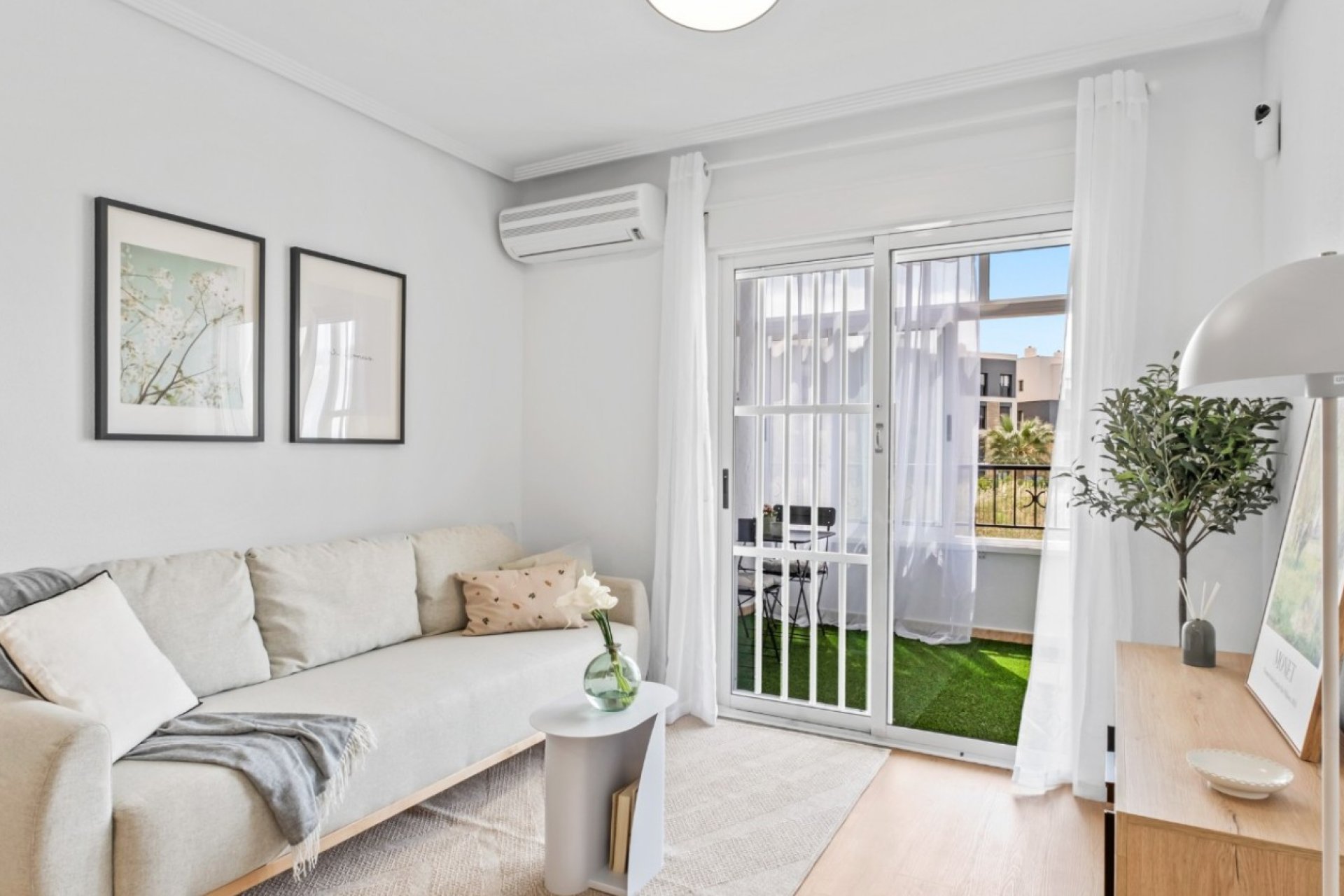 Reventa - Apartment -
Orihuela Costa - Costa Blanca