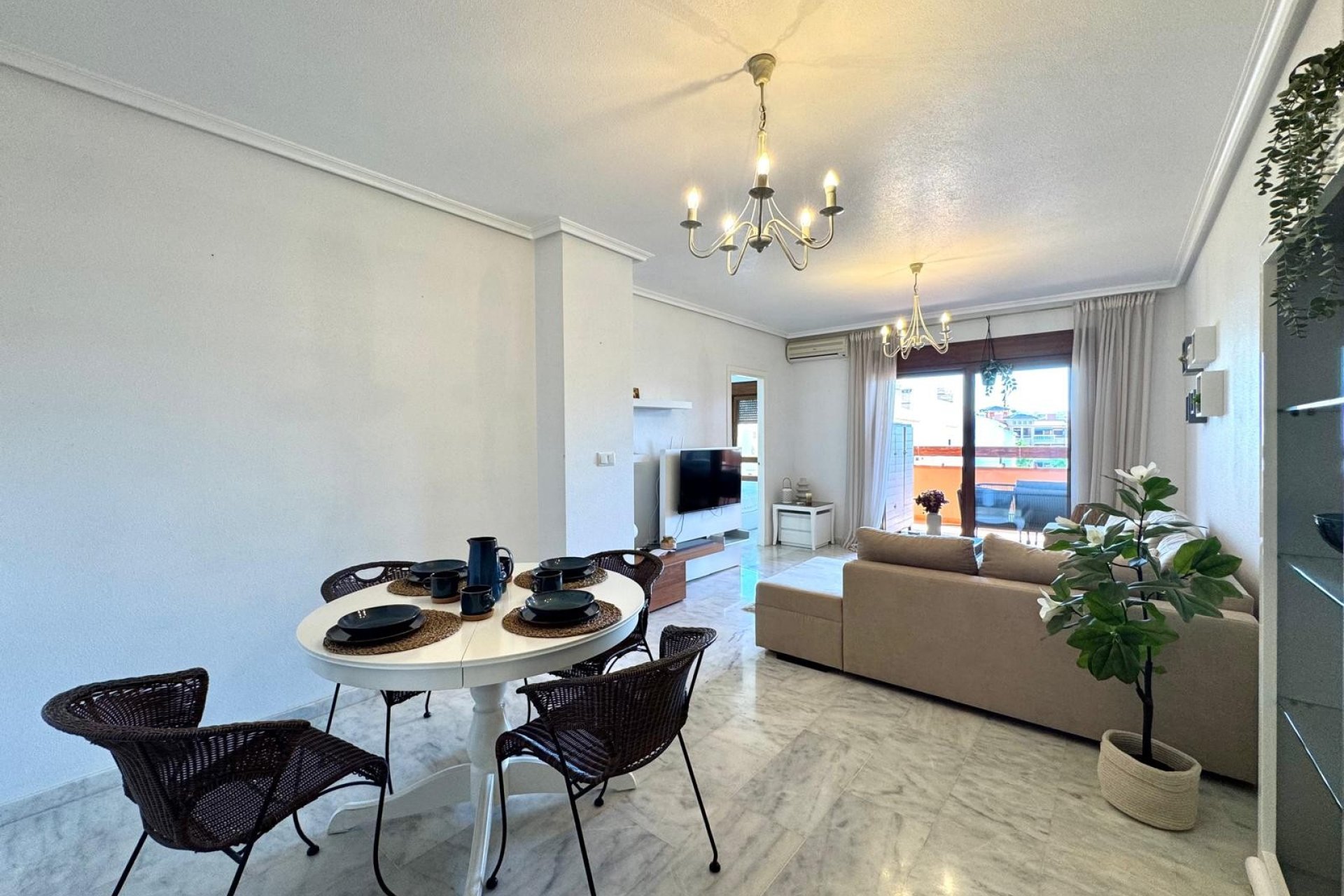 Reventa - Apartment -
Orihuela Costa - Costa Blanca