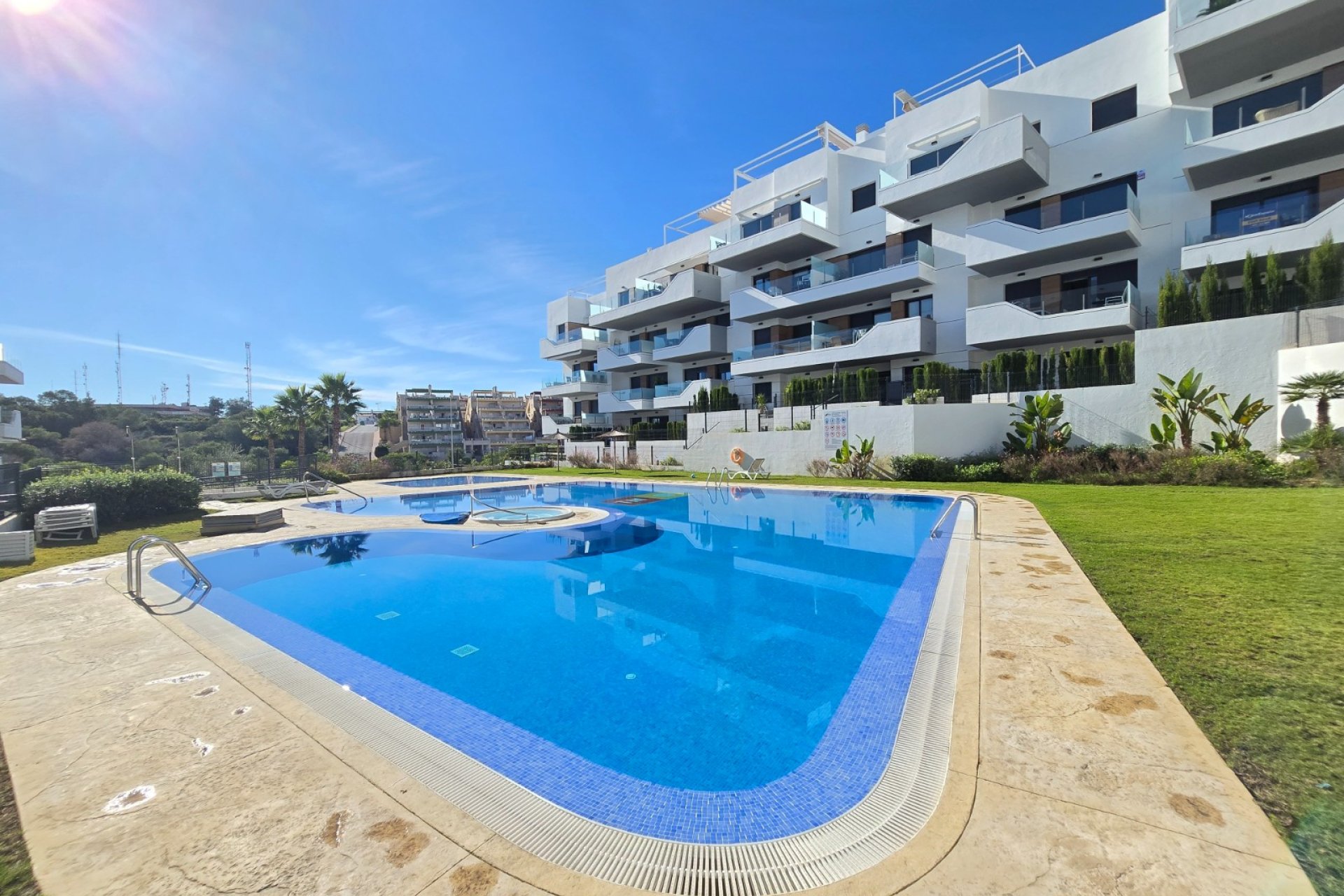 Reventa - Apartment -
Orihuela Costa - Costa Blanca