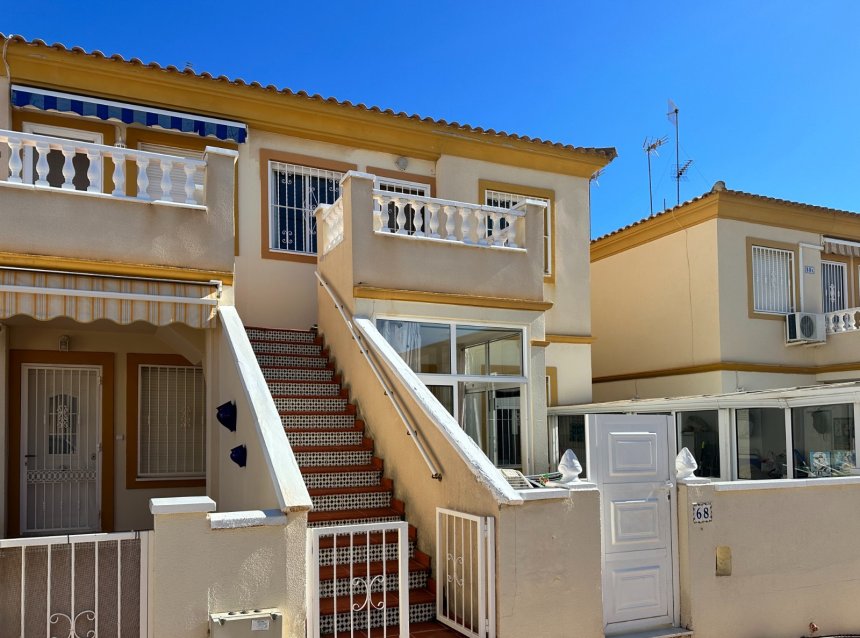 Reventa - Apartment -
Orihuela Costa - Costa Blanca