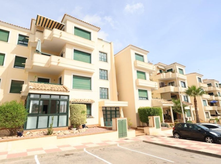 Reventa - Apartment -
Orihuela Costa - Costa Blanca