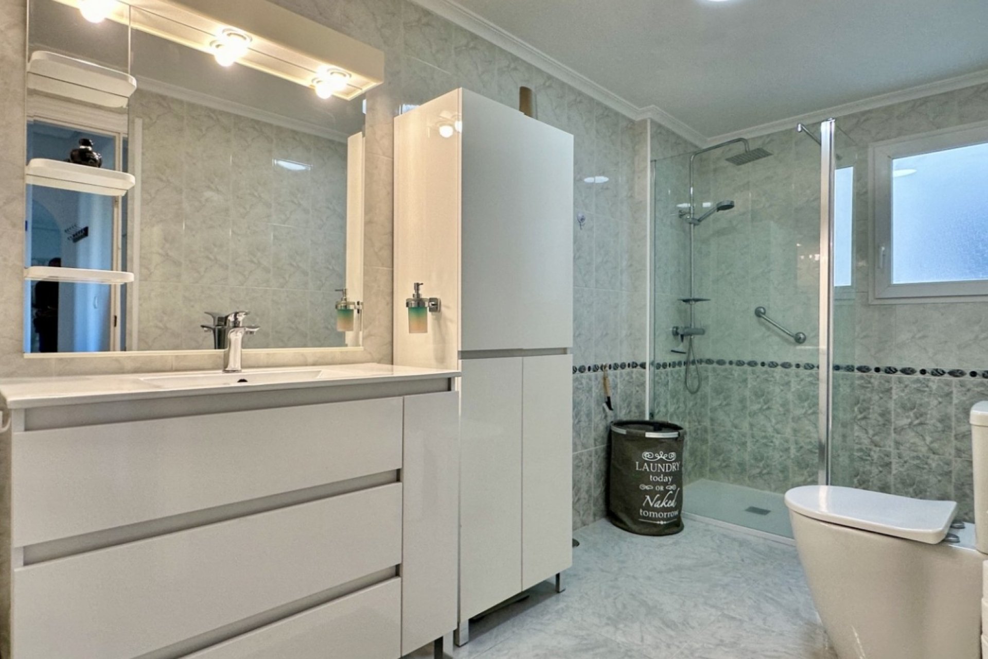 Reventa - Apartment -
Orihuela Costa - Costa Blanca