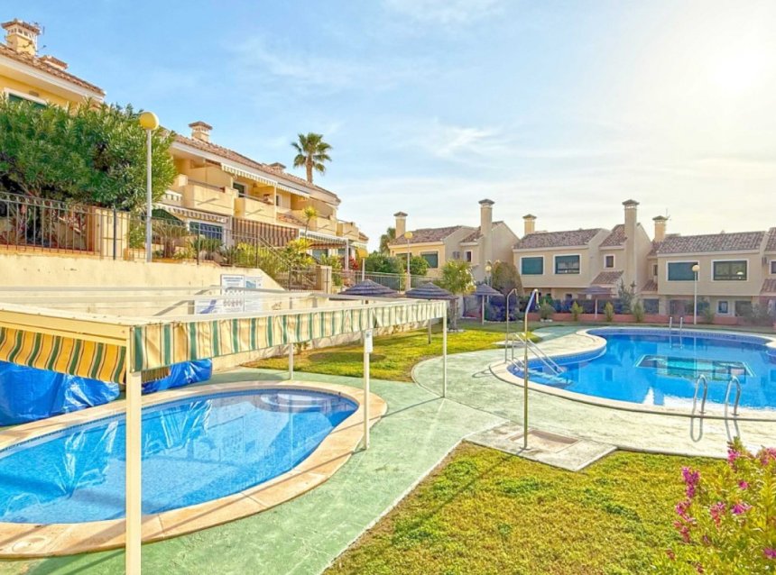 Reventa - Apartment -
Orihuela Costa - Costa Blanca