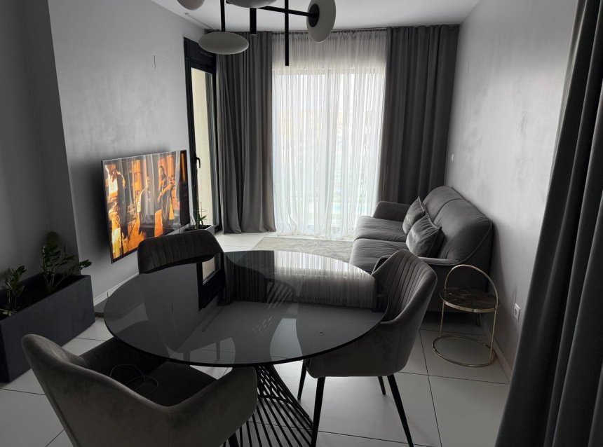 Reventa - Apartment -
Orihuela Costa - Las Filipinas