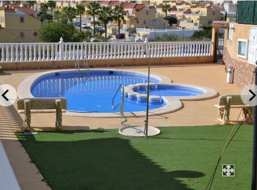Reventa - Apartment -
Orihuela Costa - Las Filipinas