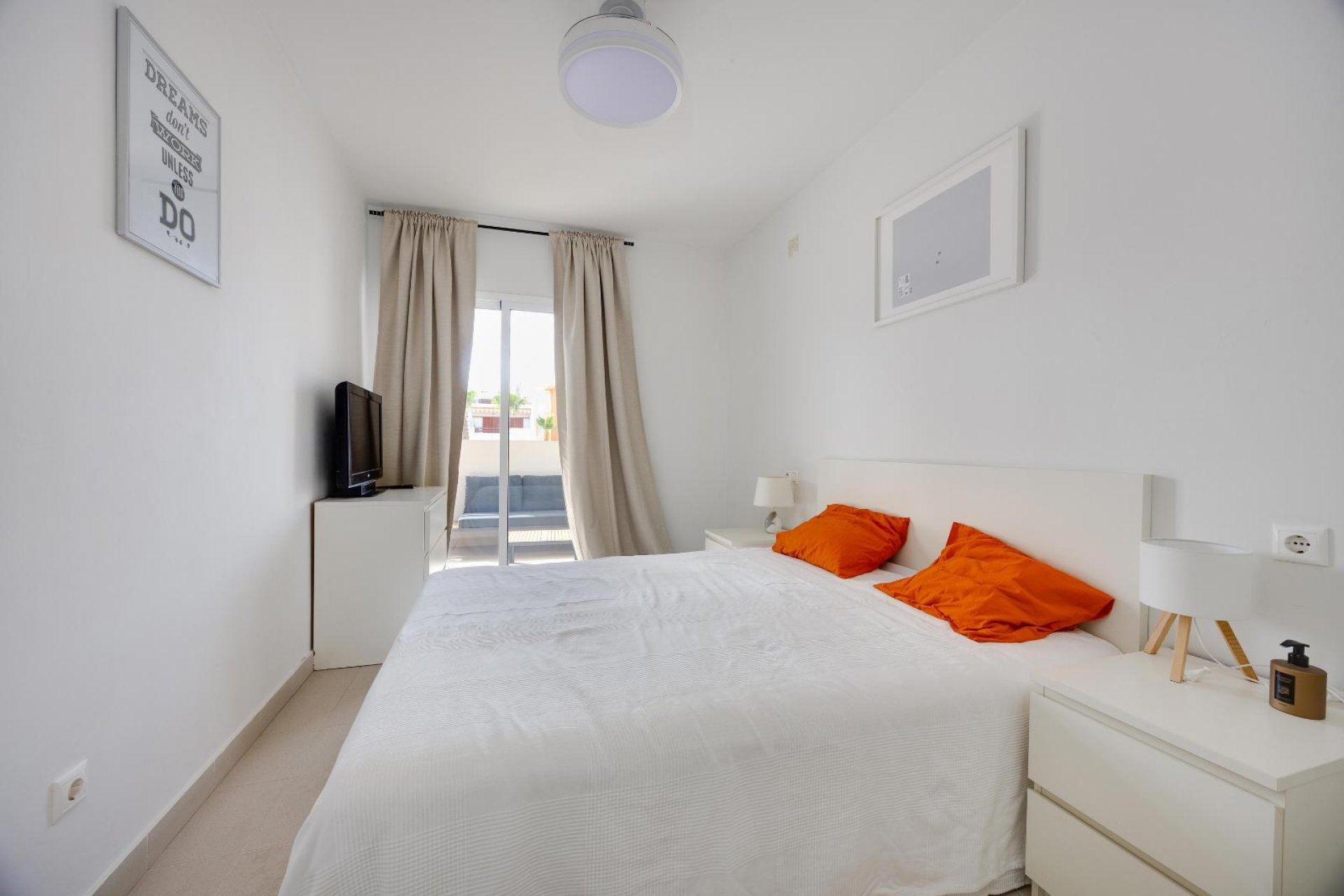 Reventa - Apartment -
Orihuela Costa - Playa Flamenca