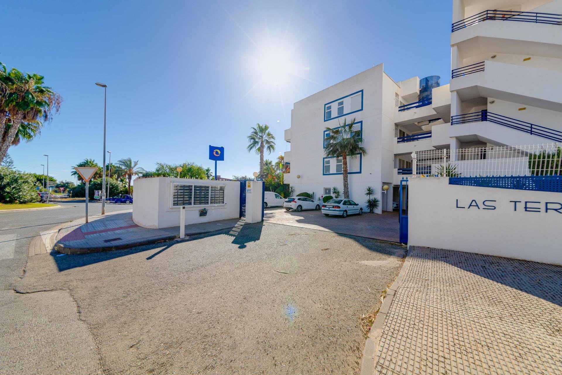 Reventa - Apartment -
Orihuela Costa