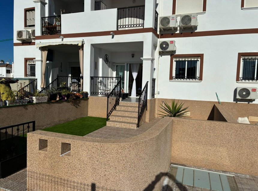 Reventa - Apartment -
Punta Prima - Costa Blanca