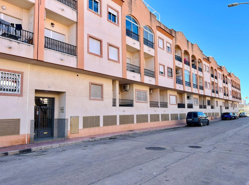 Reventa - Apartment -
San Isidro - Inland