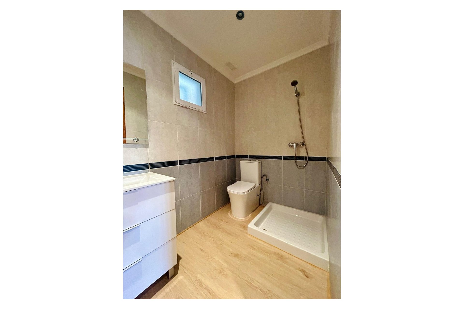 Reventa - Apartment -
San Isidro - Inland