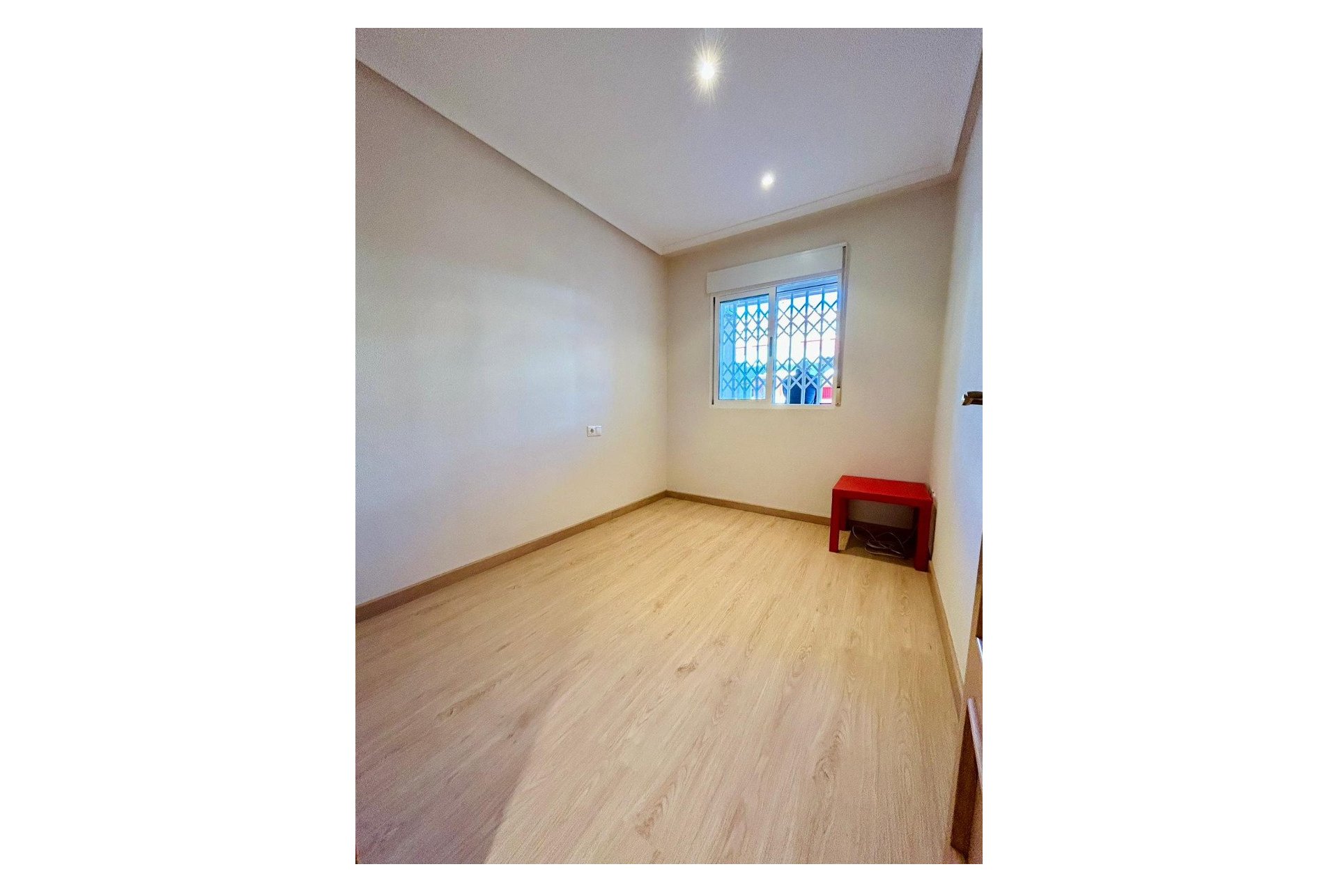 Reventa - Apartment -
San Isidro - Inland