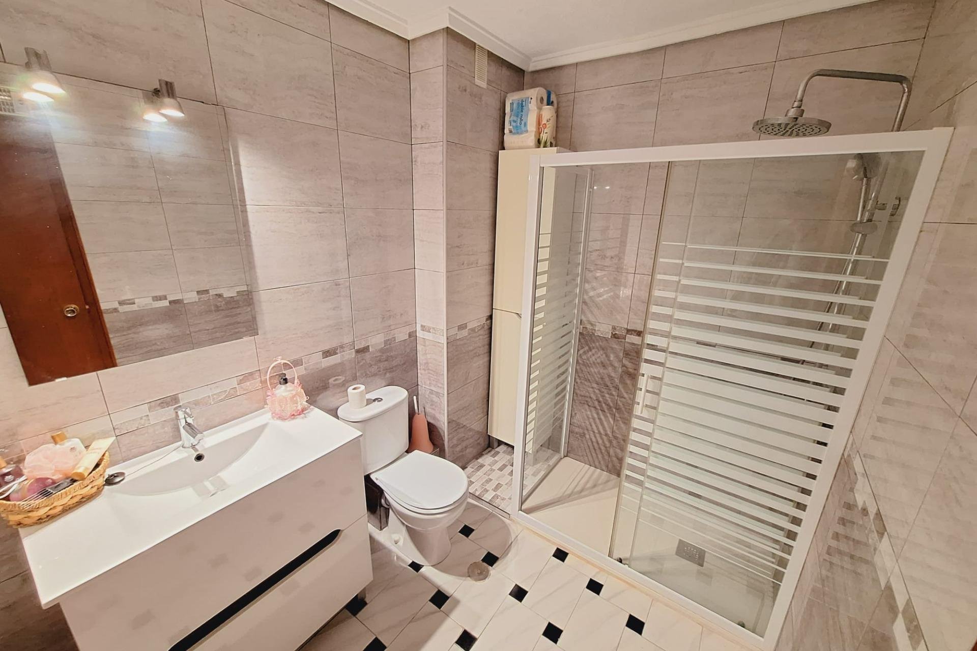 Reventa - Apartment -
Torrevieja - Acequion