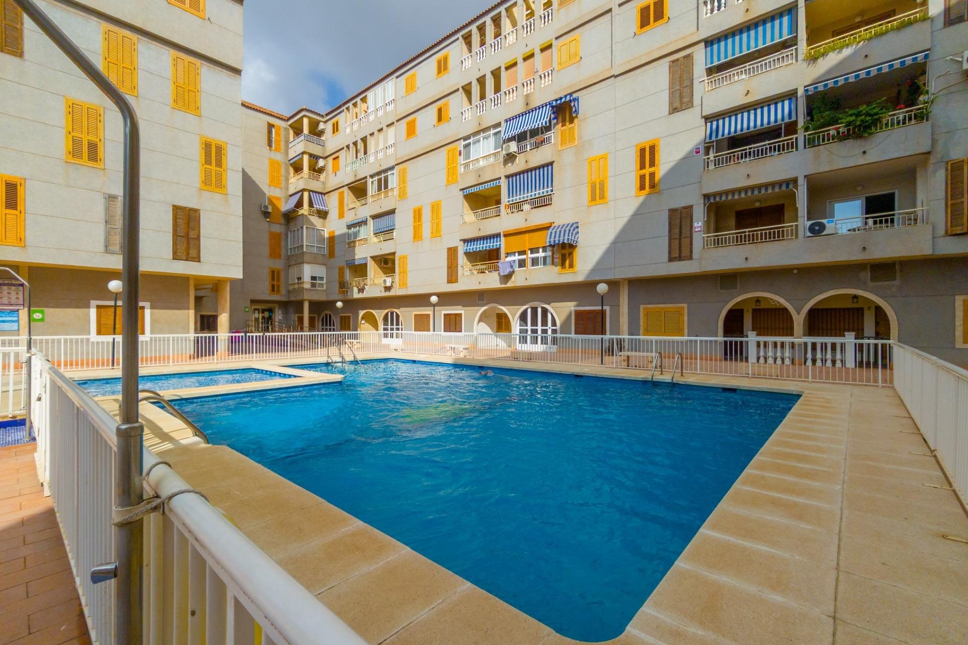 Reventa - Apartment -
Torrevieja - Acequion