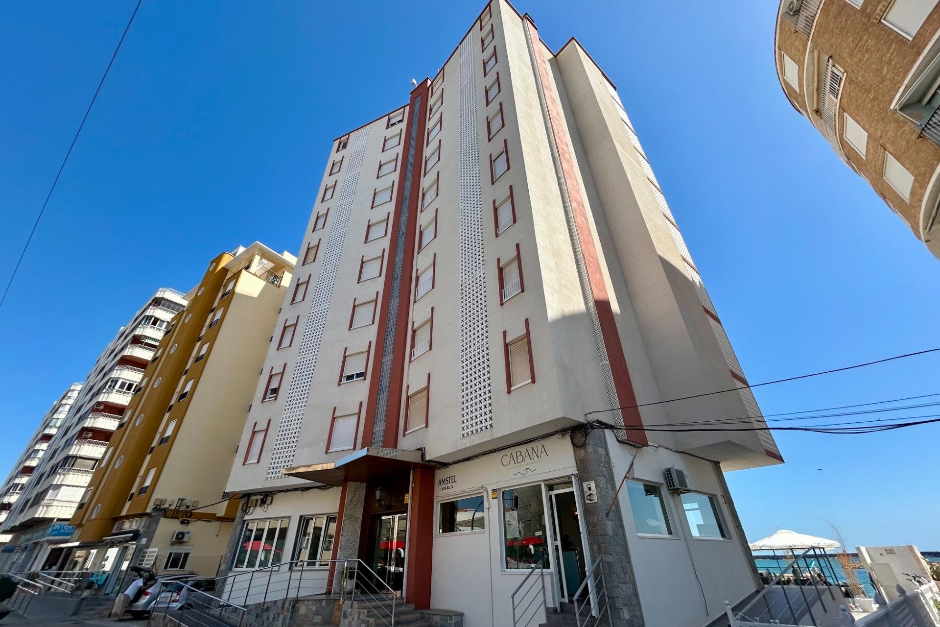 Reventa - Apartment -
Torrevieja - Acequion