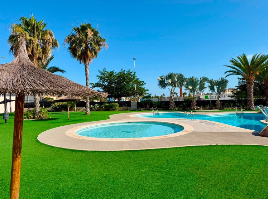 Reventa - Apartment -
Torrevieja - Aguas Nuevas
