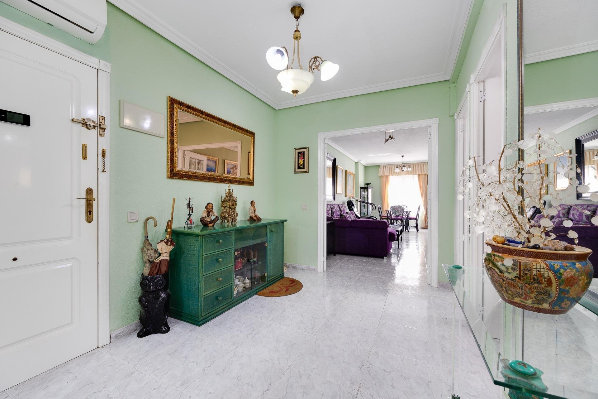 Reventa - Apartment -
Torrevieja - Antonio Machado
