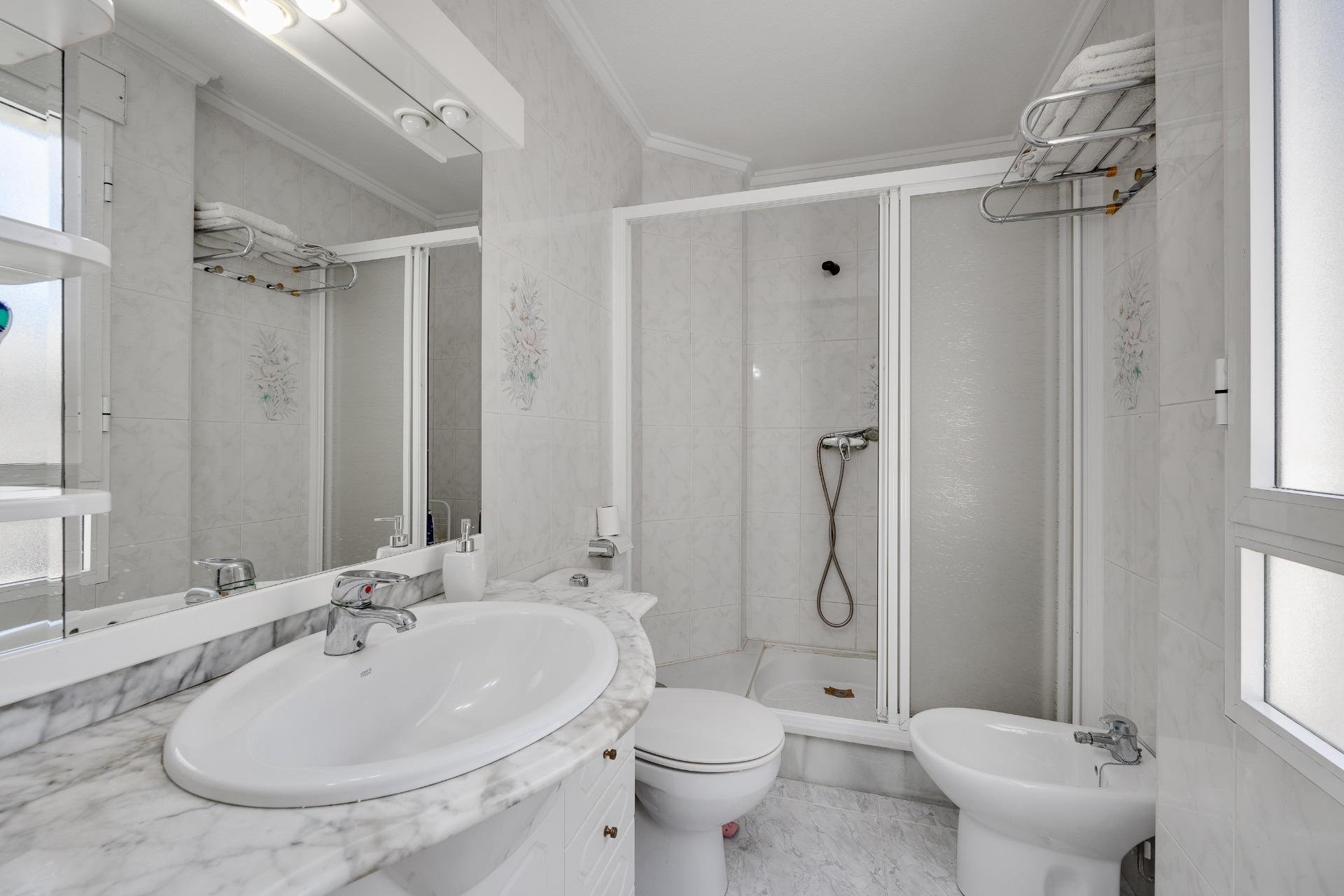 Reventa - Apartment -
Torrevieja - Antonio Machado