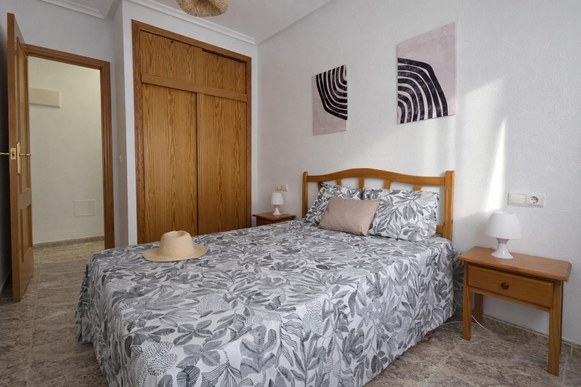 Reventa - Apartment -
Torrevieja - Centro - Muelle Pesquero