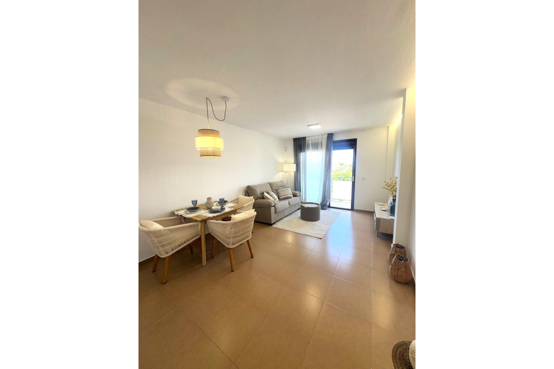 Reventa - Apartment -
Torrevieja - Centro - Muelle Pesquero