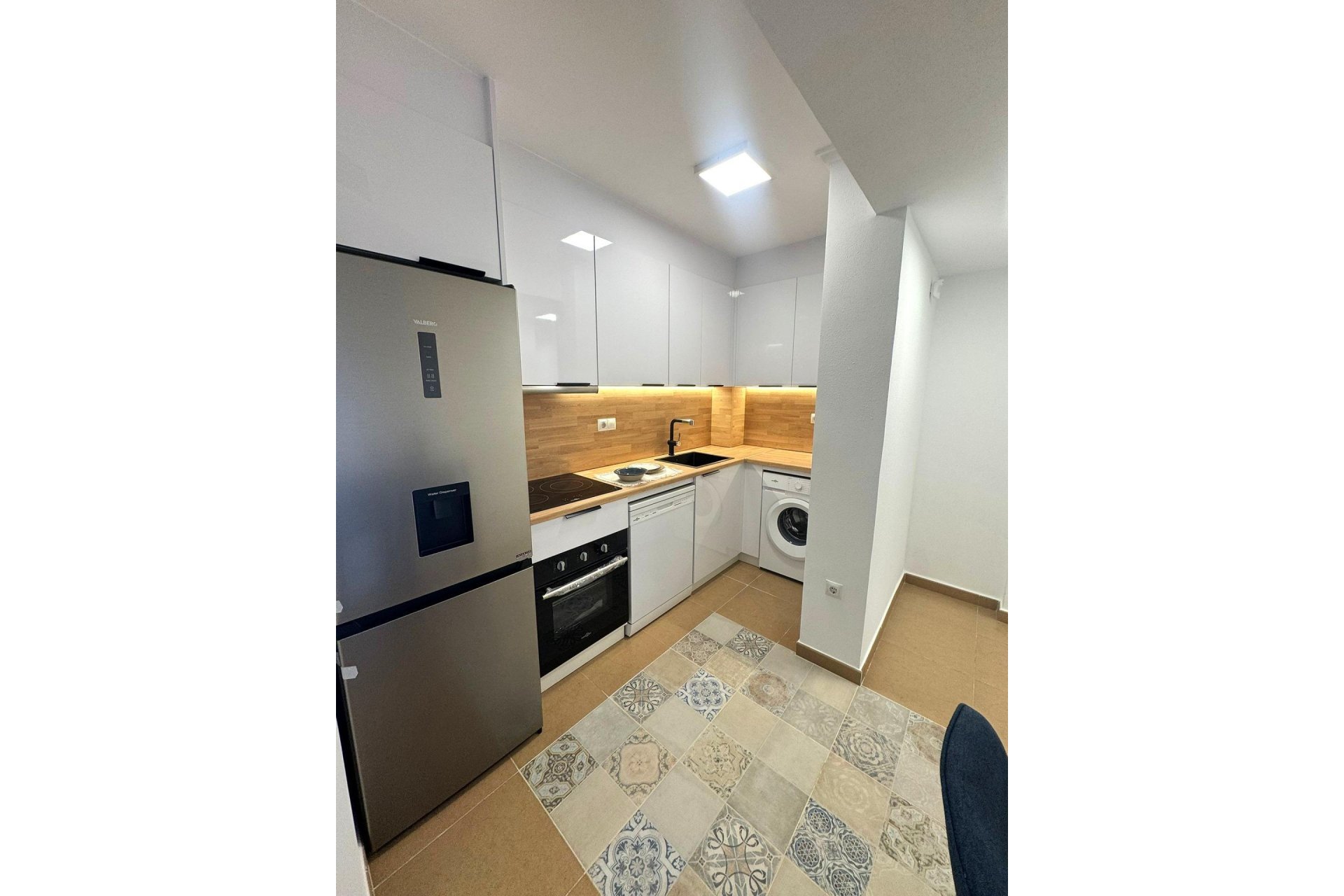 Reventa - Apartment -
Torrevieja - Centro - Muelle Pesquero