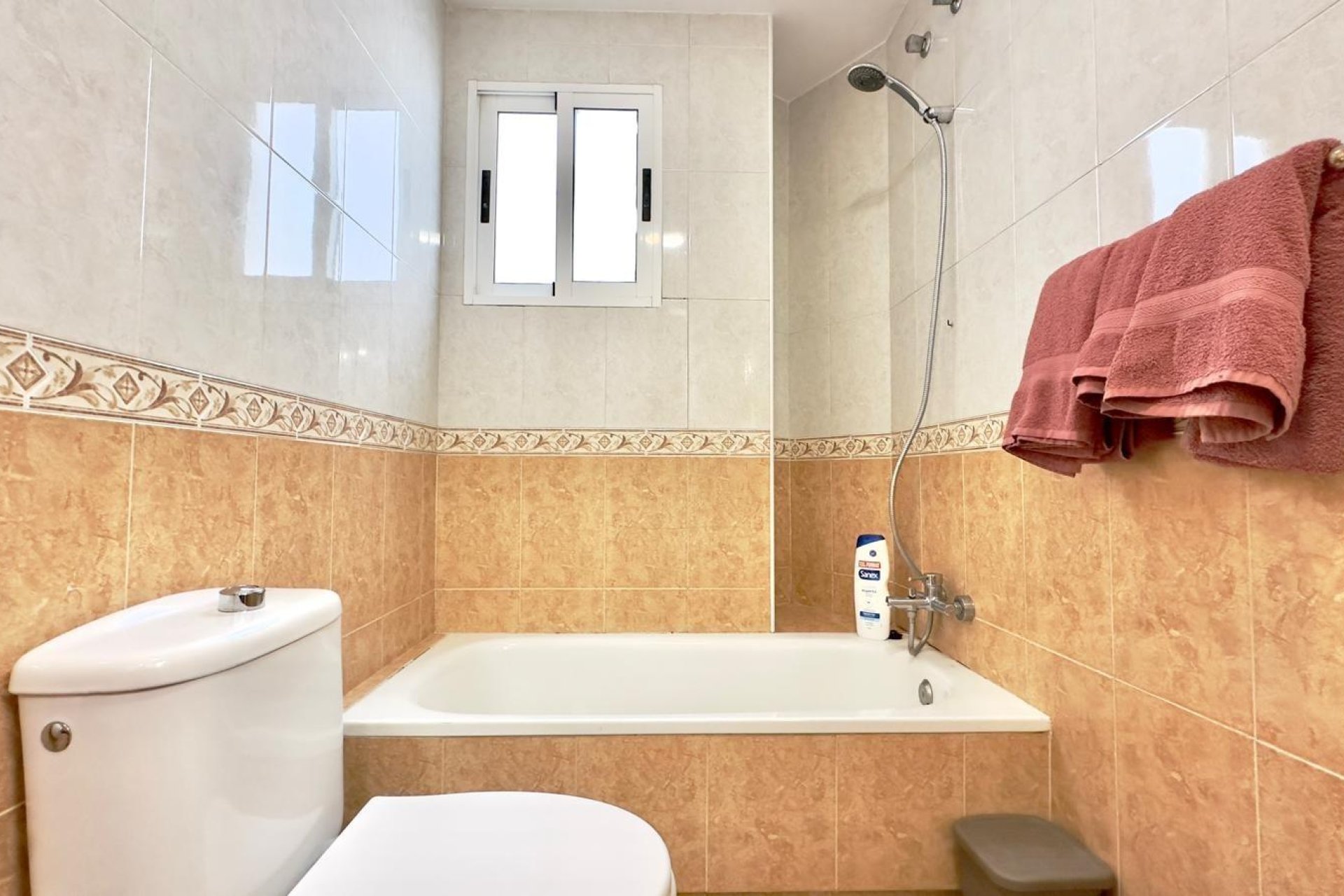 Reventa - Apartment -
Torrevieja - Centro