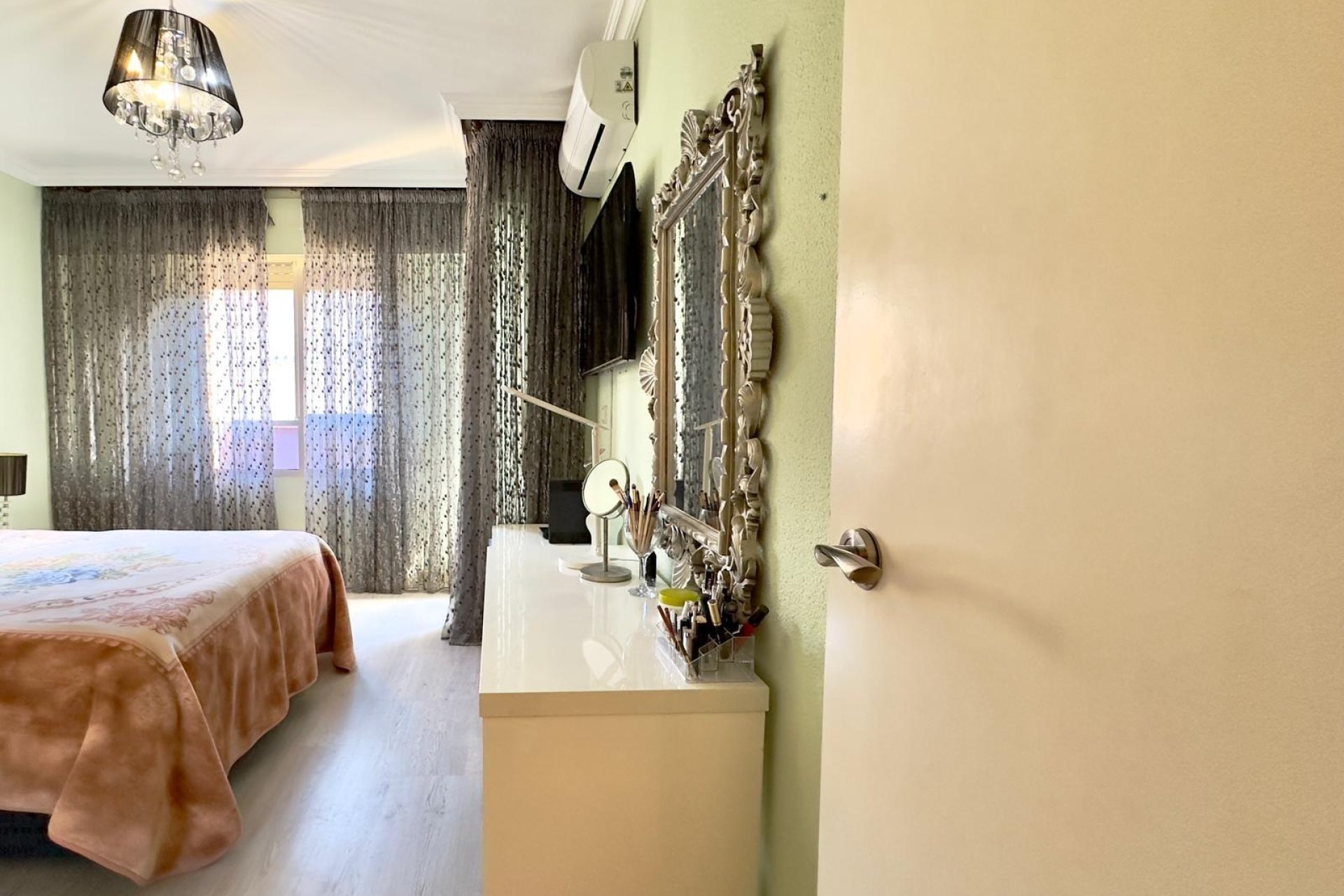 Reventa - Apartment -
Torrevieja - Centro