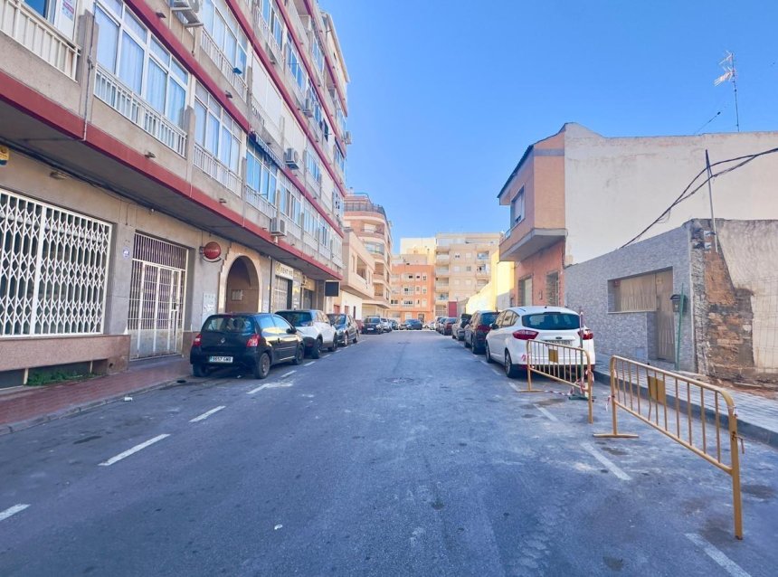 Reventa - Apartment -
Torrevieja - Centro