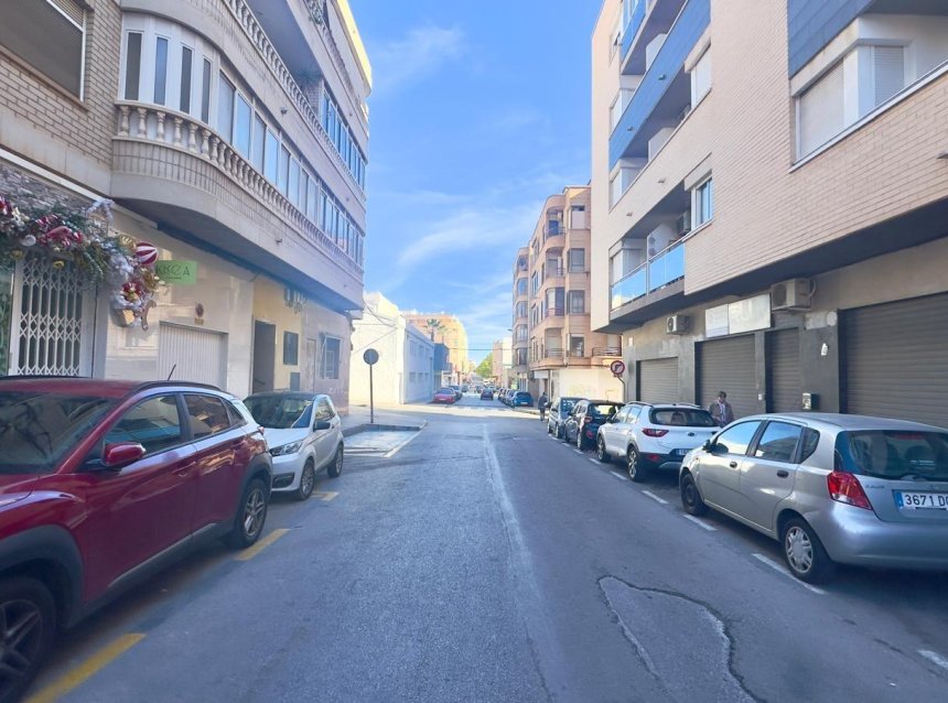 Reventa - Apartment -
Torrevieja - Centro