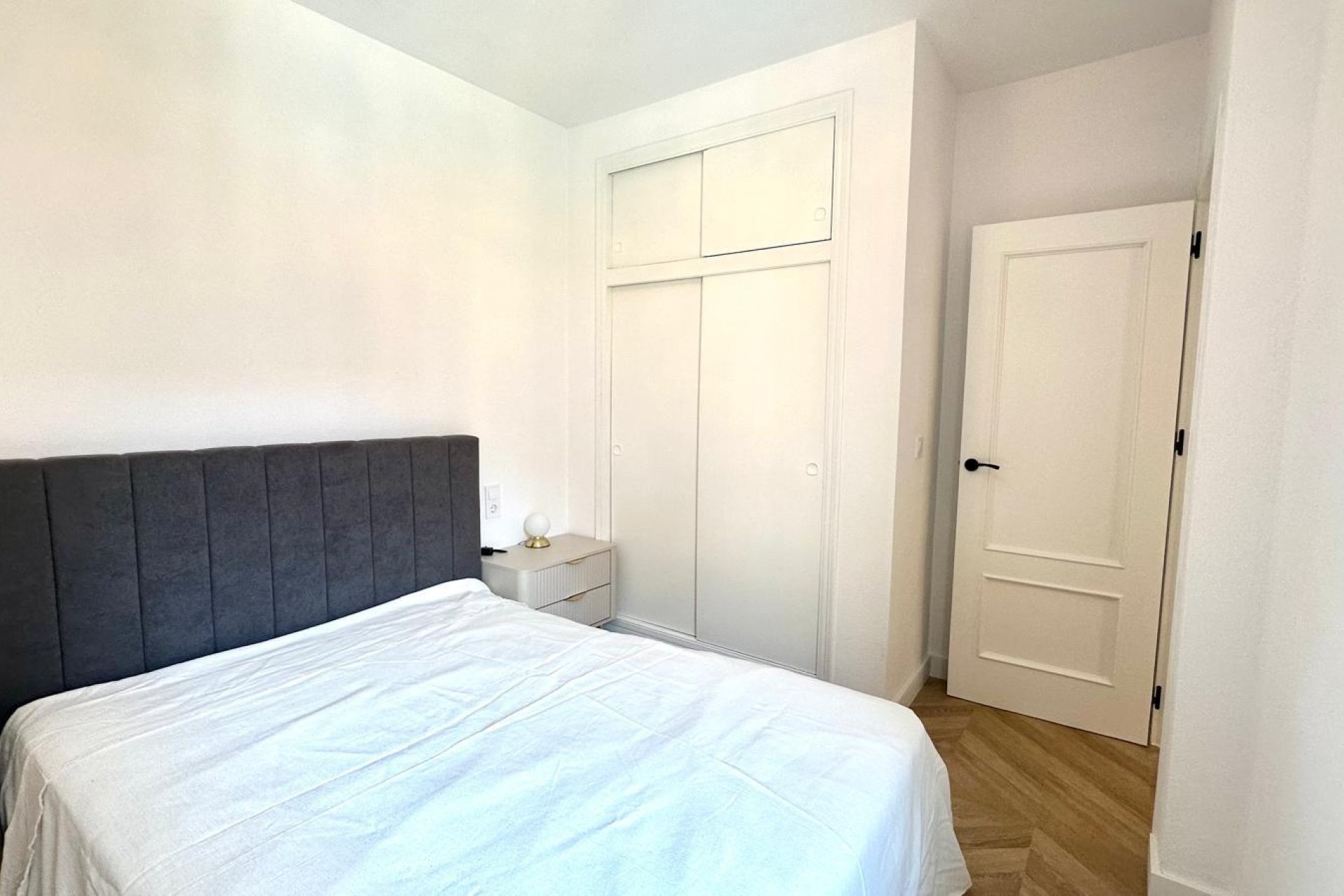 Reventa - Apartment -
Torrevieja - Centro