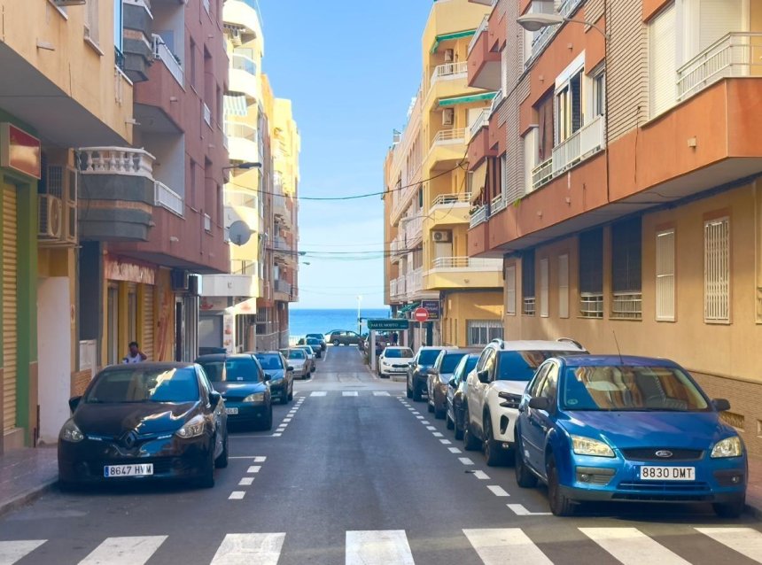 Reventa - Apartment -
Torrevieja - Centro