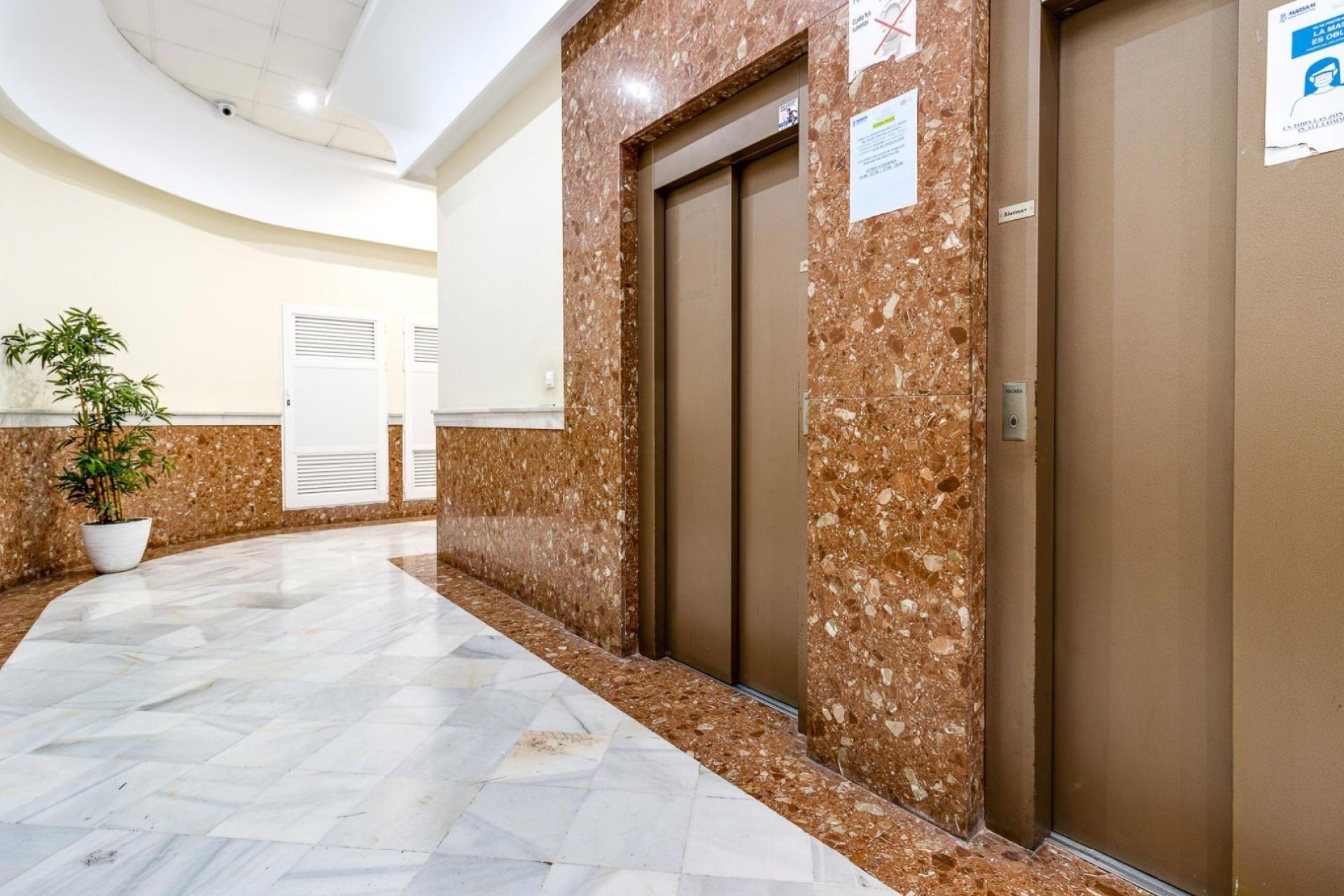 Reventa - Apartment -
Torrevieja - Centro