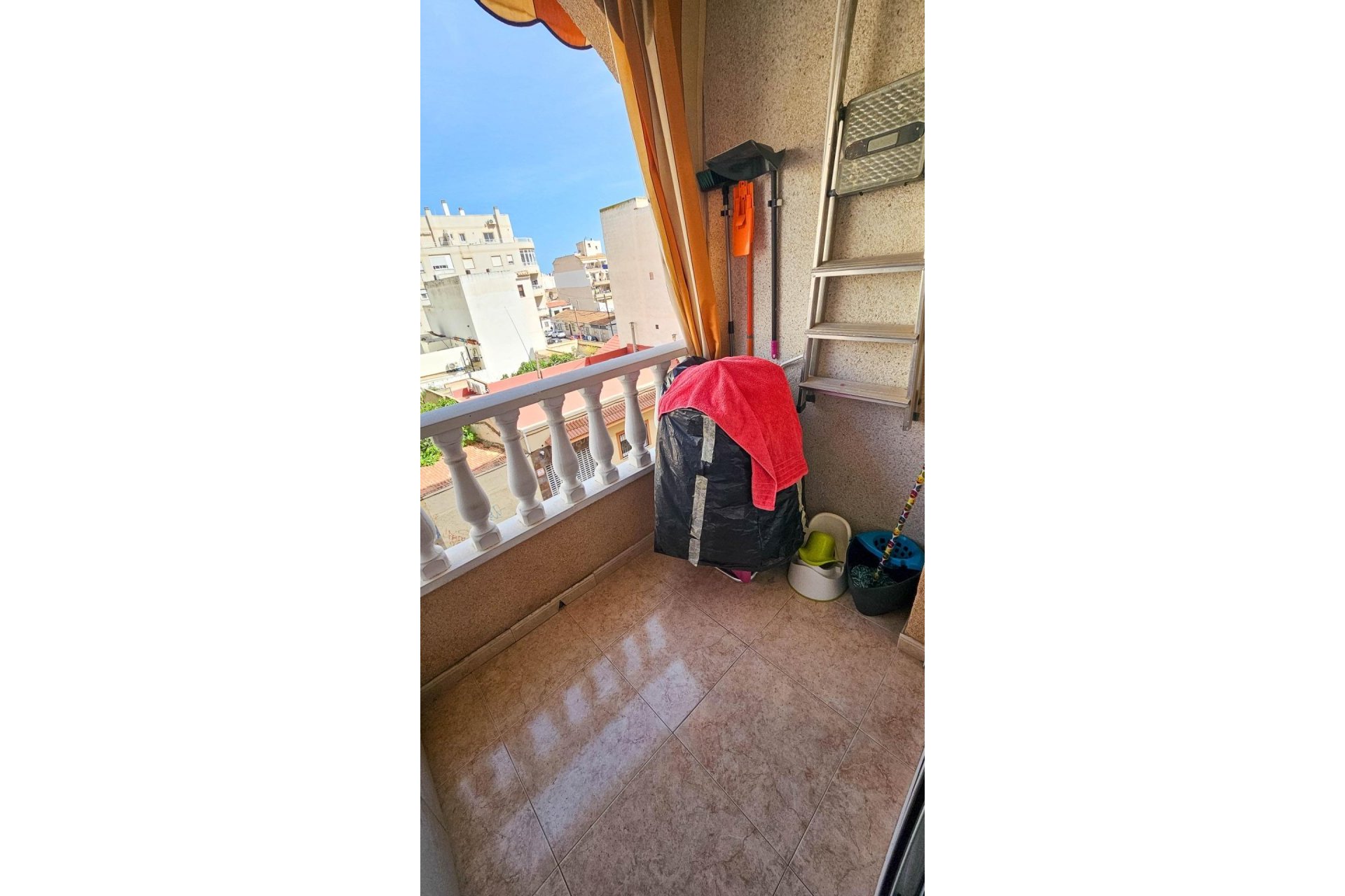 Reventa - Apartment -
Torrevieja - Centro