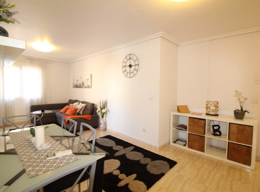 Reventa - Apartment -
Torrevieja - Centro