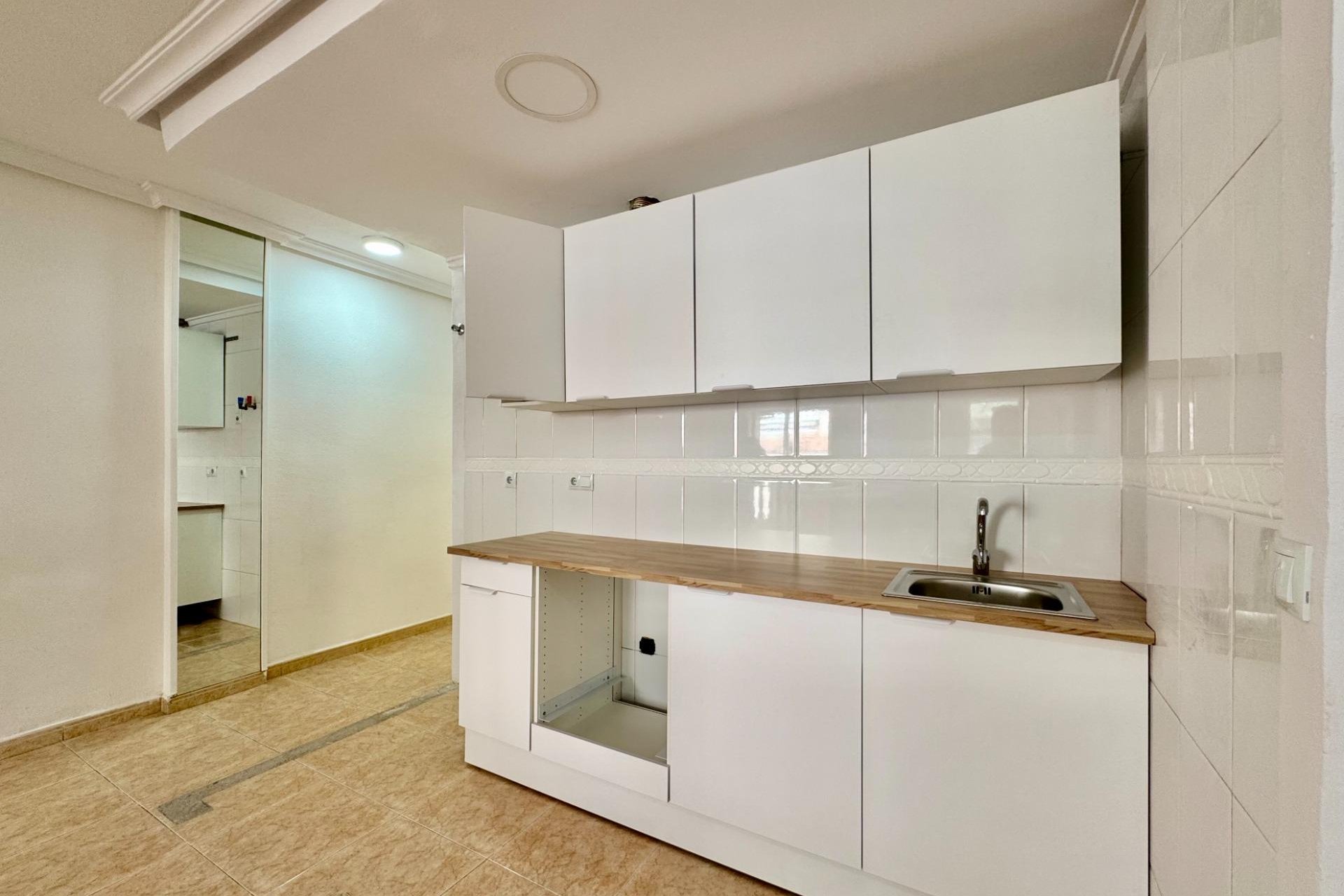 Reventa - Apartment -
Torrevieja - Centro