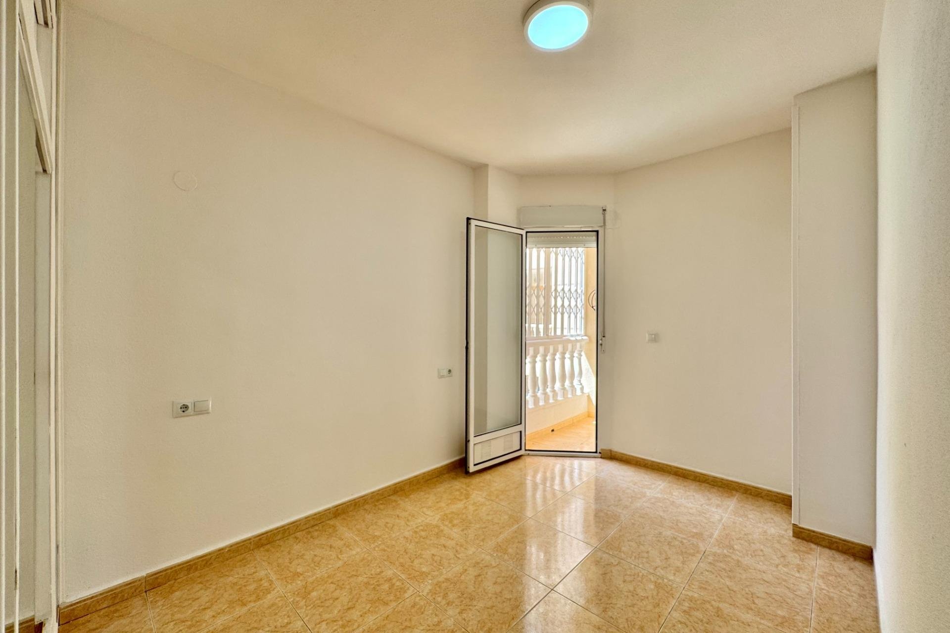 Reventa - Apartment -
Torrevieja - Centro