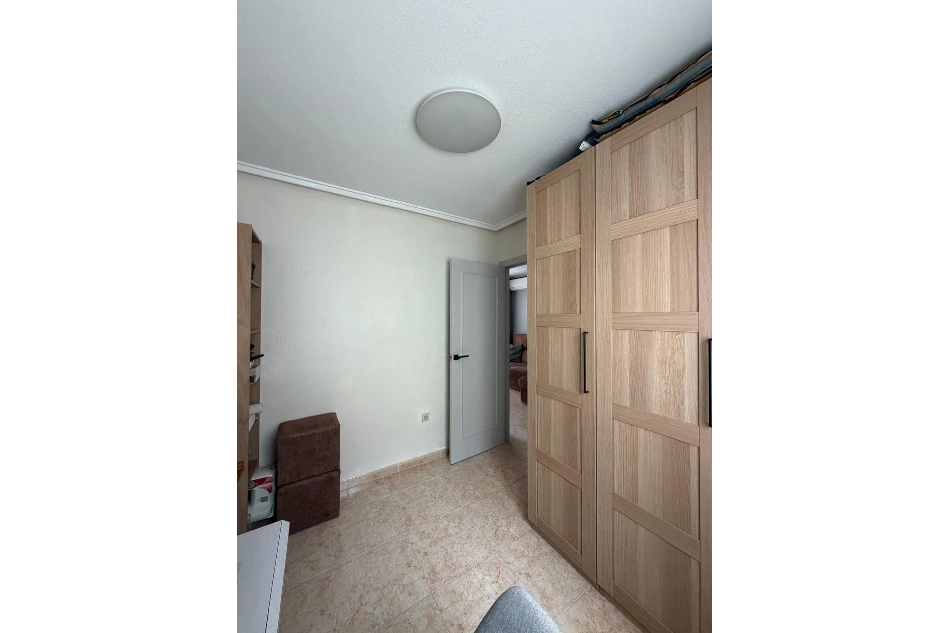 Reventa - Apartment -
Torrevieja - Centro