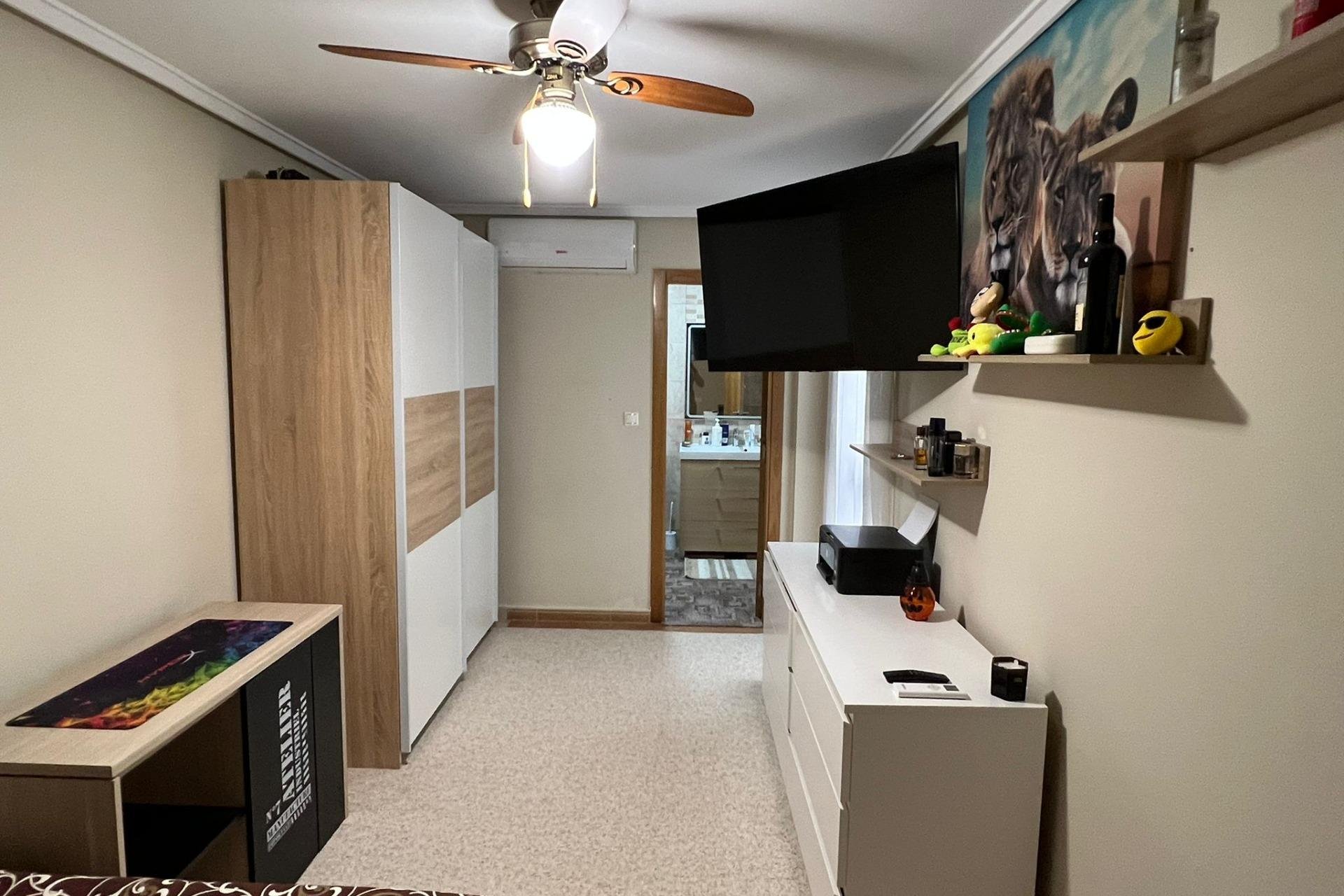 Reventa - Apartment -
Torrevieja - Centro