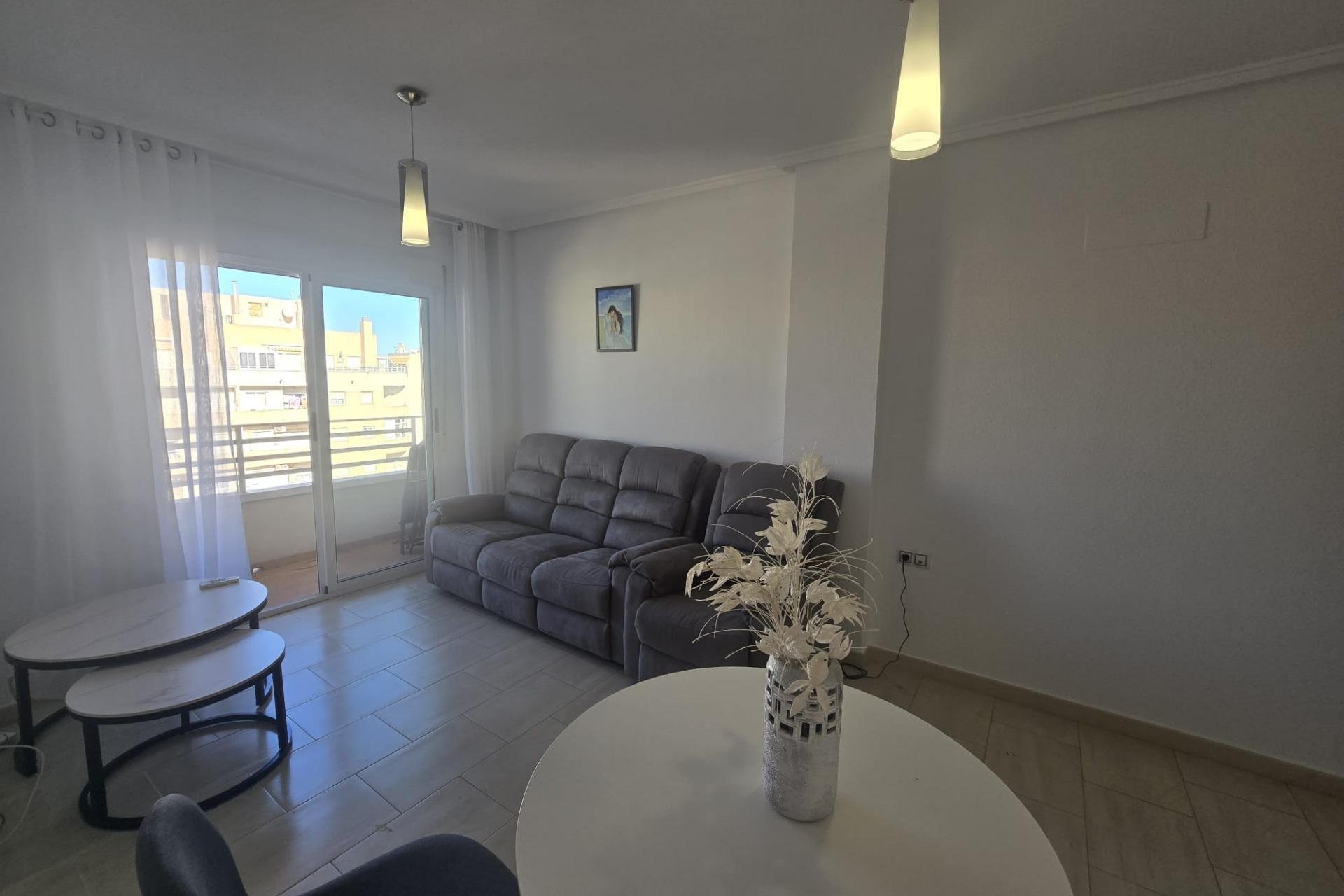 Reventa - Apartment -
Torrevieja - Centro