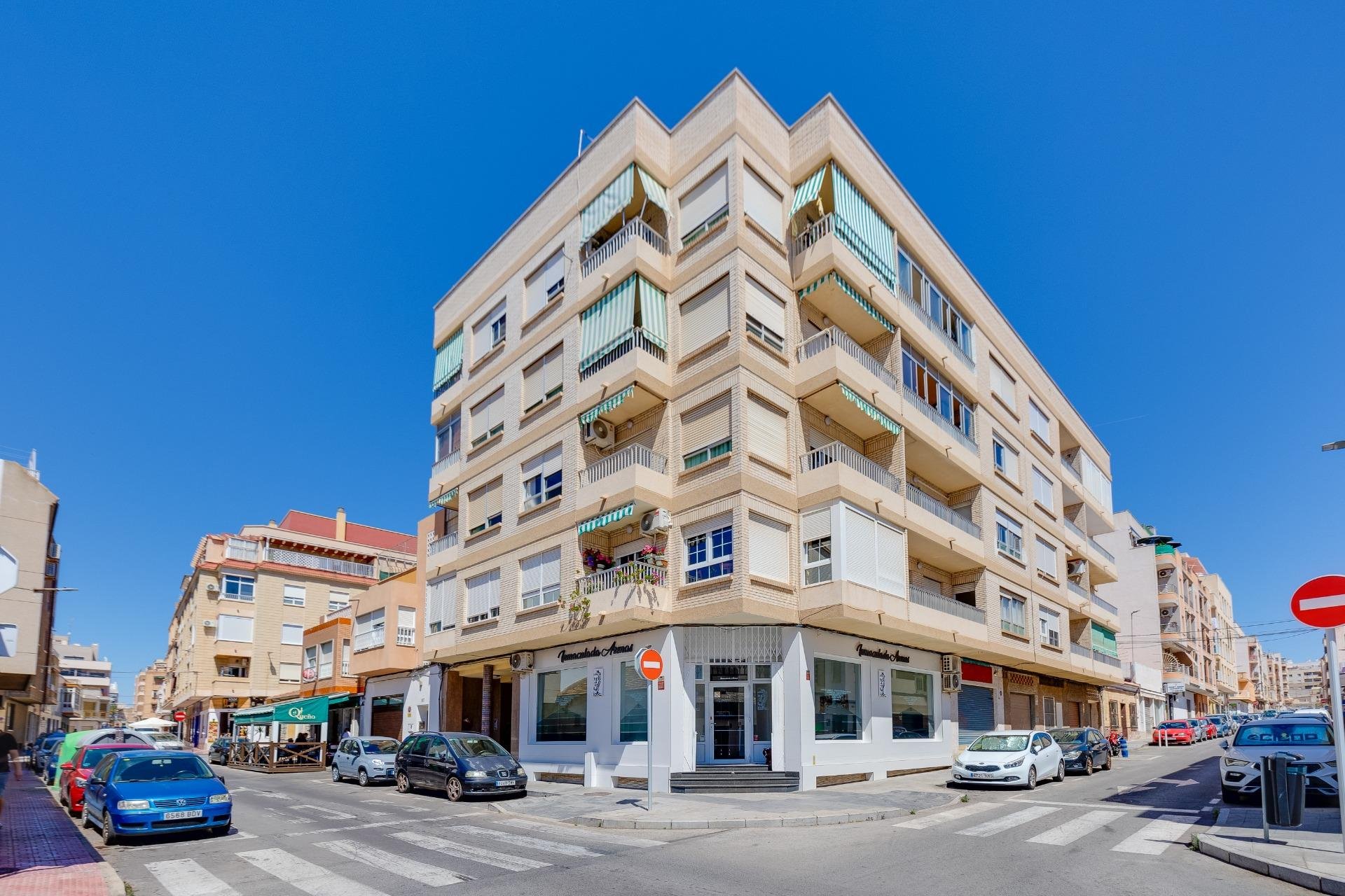 Reventa - Apartment -
Torrevieja - Centro