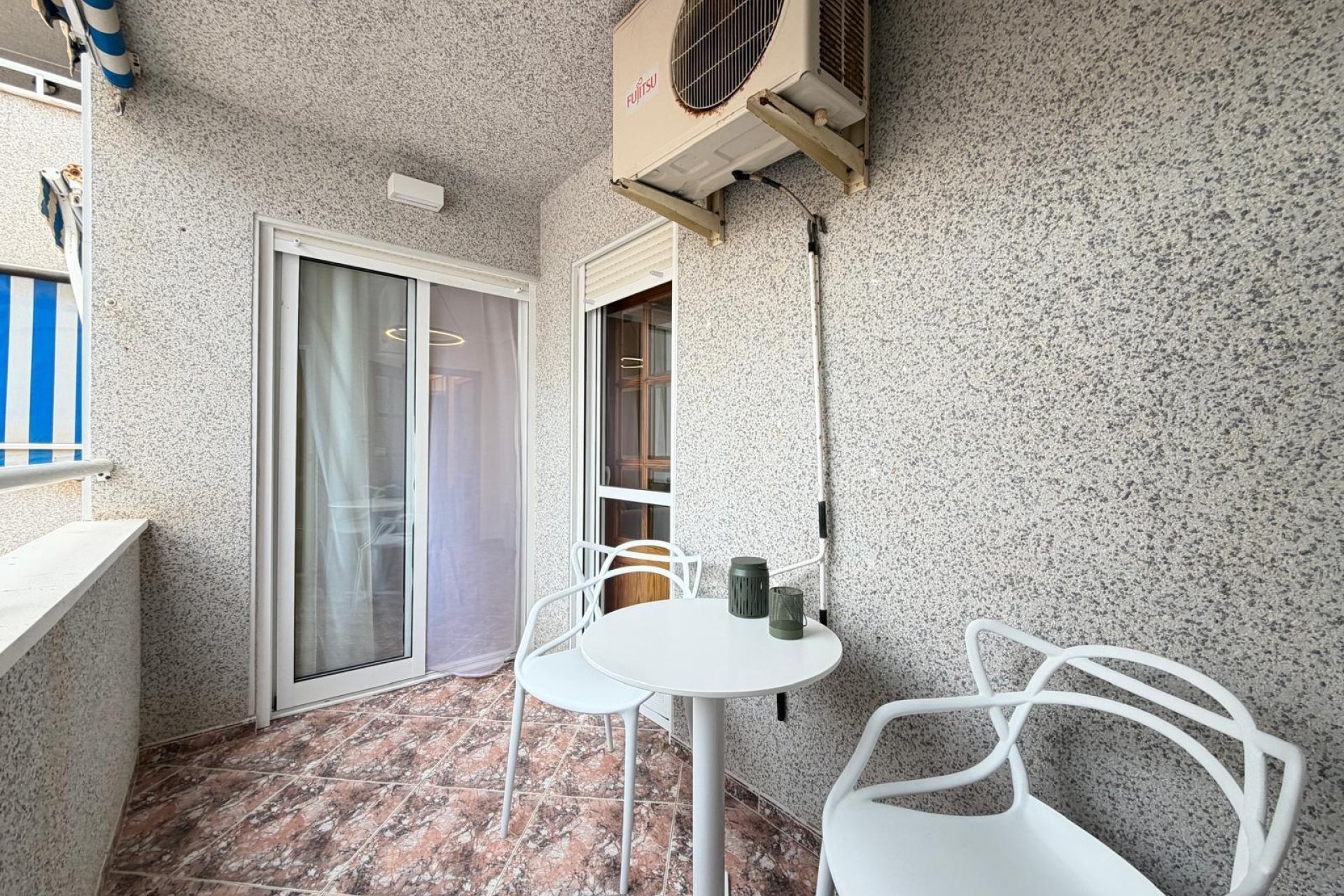 Reventa - Apartment -
Torrevieja - Centro