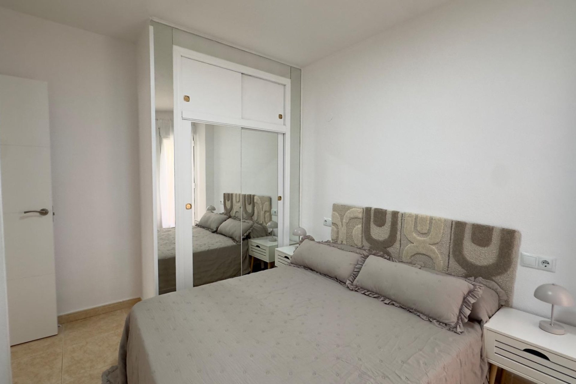 Reventa - Apartment -
Torrevieja - Centro
