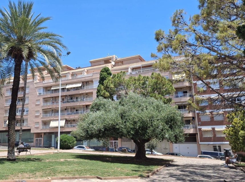 Reventa - Apartment -
Torrevieja - Centro